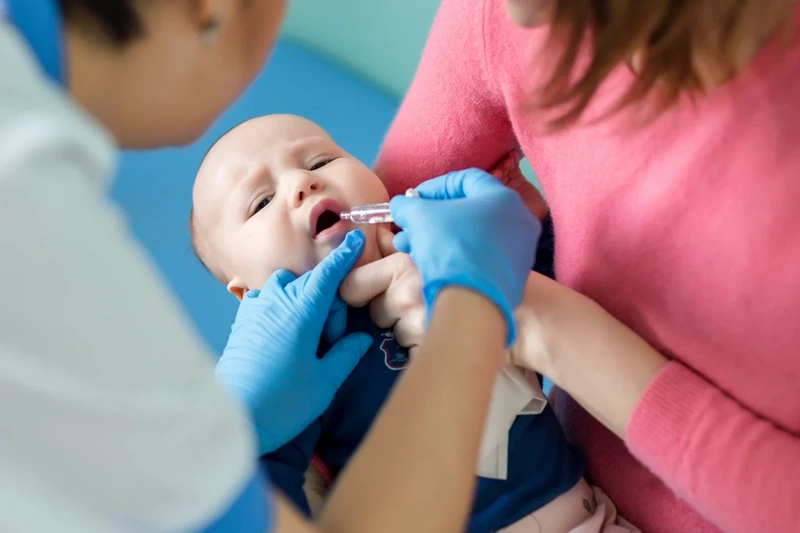 Xét nghiệm nhanh kháng nguyên Rotavius/Adenovirus
